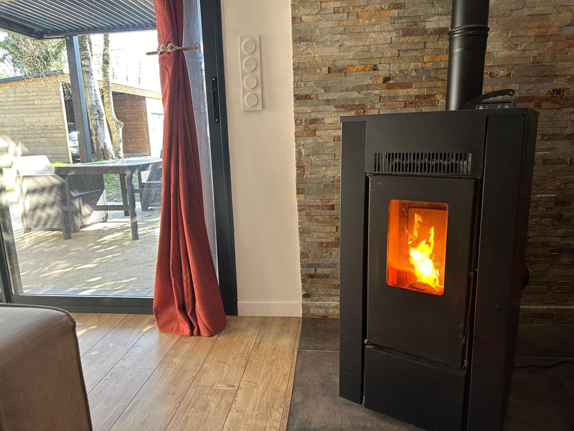 La Ptite Maison Proche Rouen La Vaupalière Esterno foto