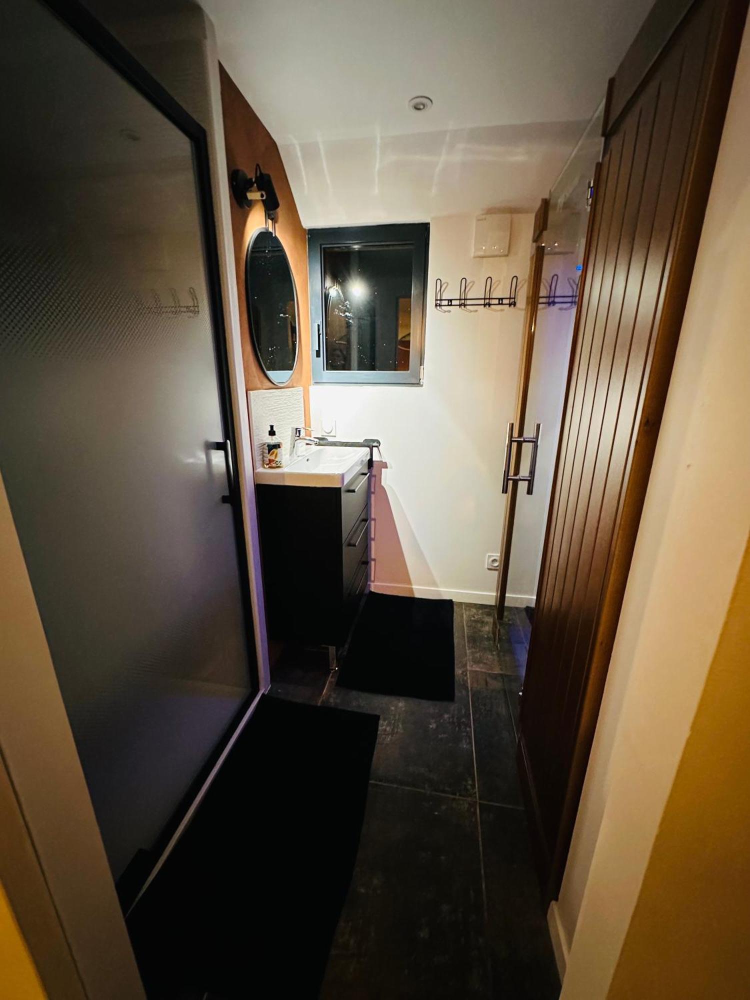La Ptite Maison Proche Rouen La Vaupalière Esterno foto